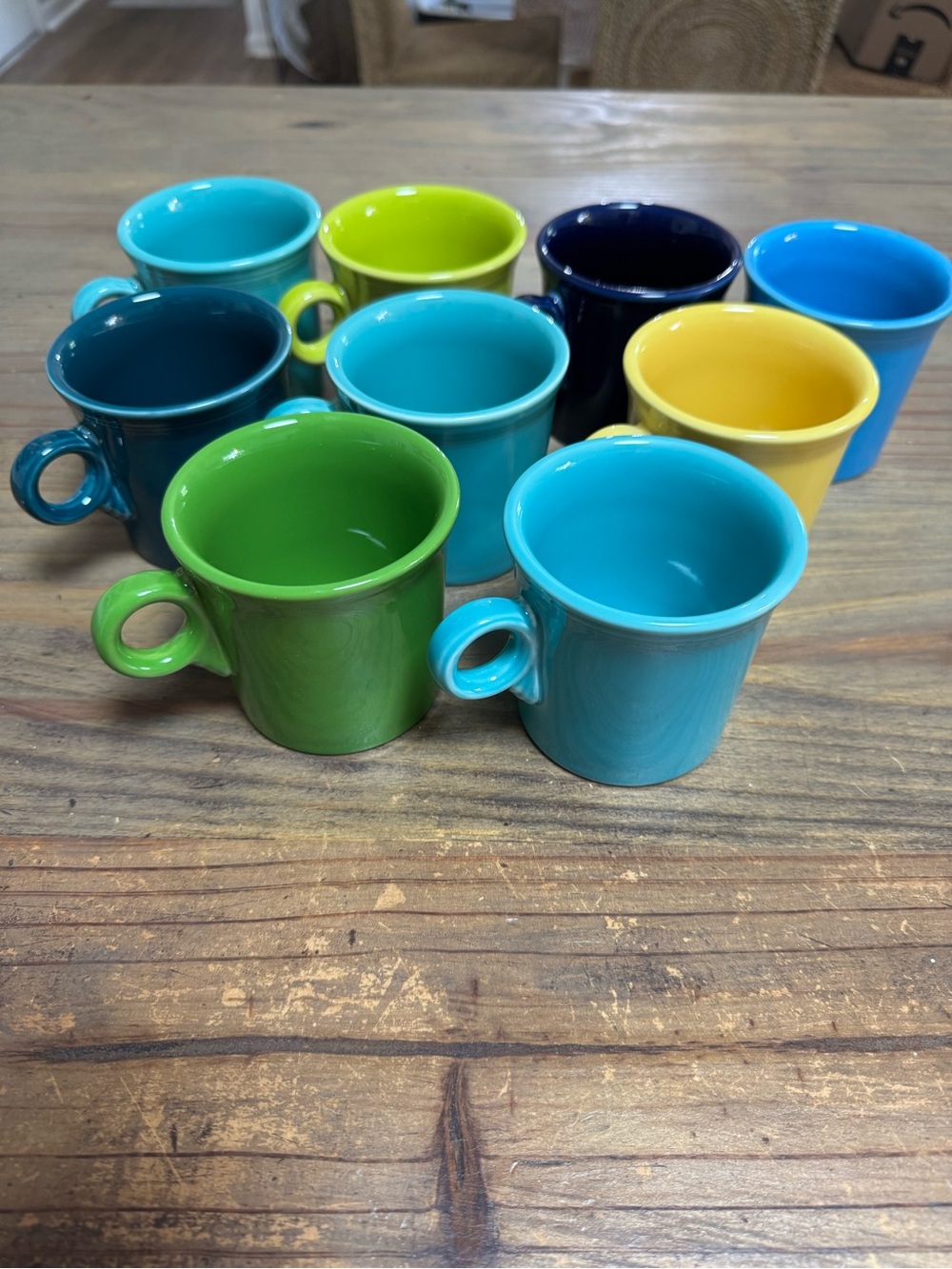 Vintage HCL Fiesta USA Mug Set (9)
